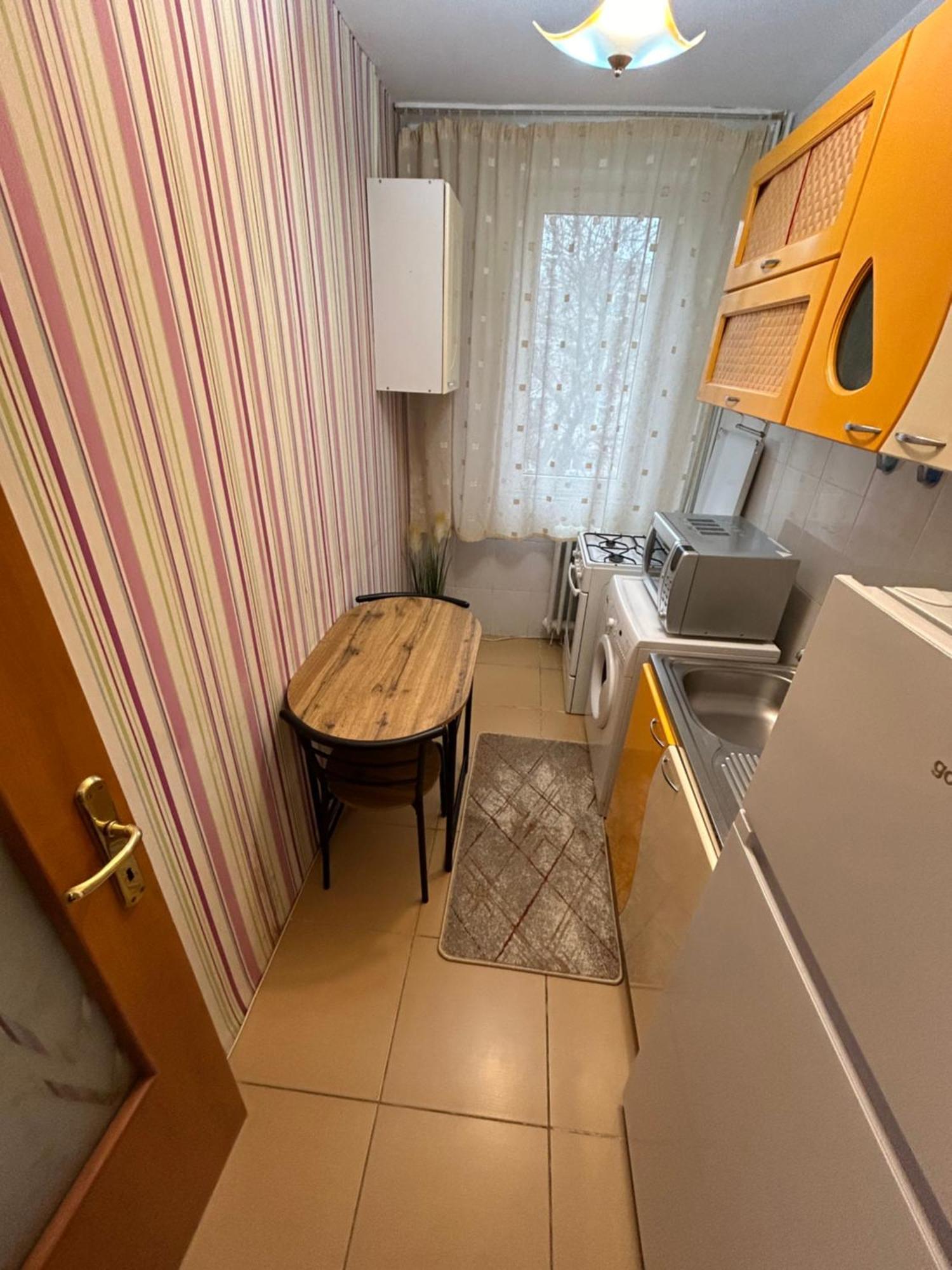 Cozy & Warm Studio Bukarest Kültér fotó